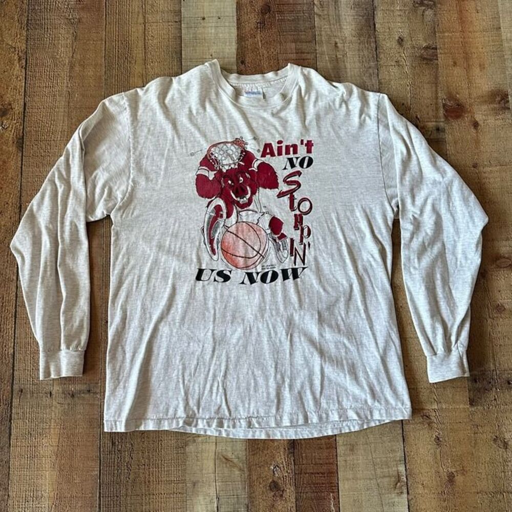 Arkansas Basketball Vintage Long Sleeve T-Shirt Size XL (1995) in Gray